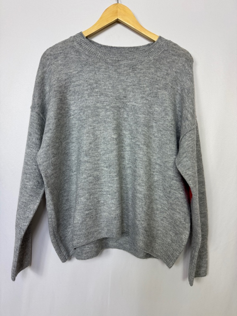 CeCe Valentine’s Crew Neck Elbow Hearts  Sweater‎ Size Medium Gray - Picture 3 of 11